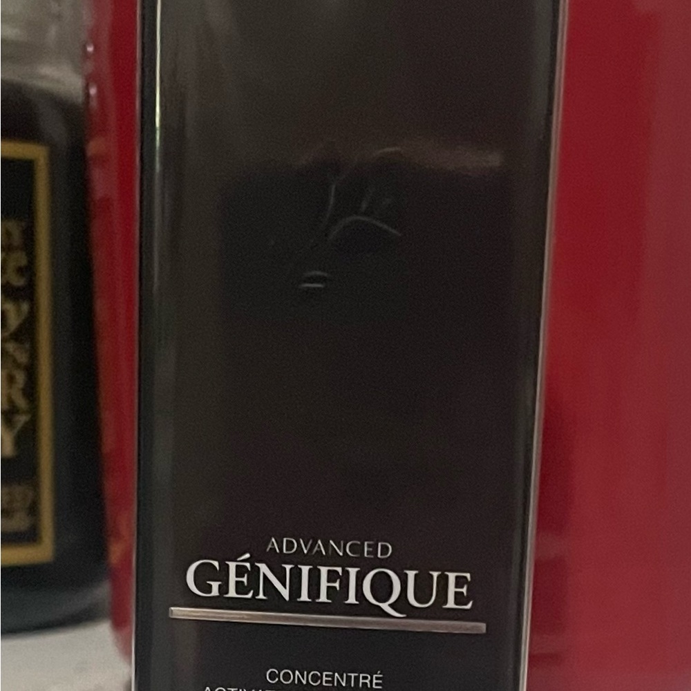 Advanced Génifique Concentrate - Black